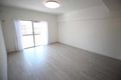 西梅田ダイヤモンドマンション