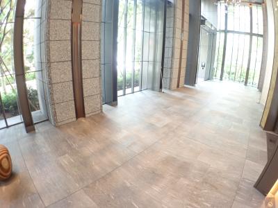 プレミストタワー靱本町