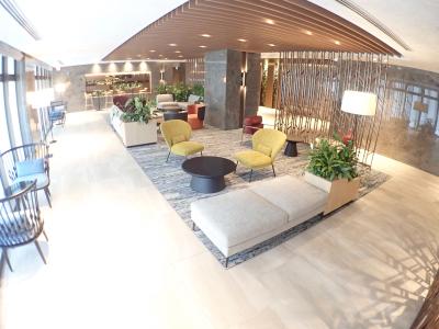 プレミストタワー靱本町