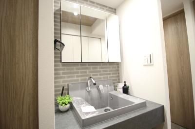 ユニハイム江戸堀